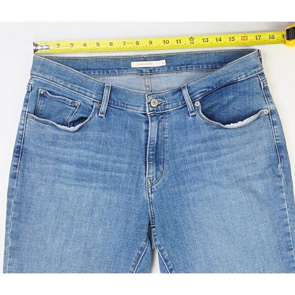 Levi's Size 33X32 Womens Curvy Bootcut Blue Denim 5 Pocket Logo Tag Jeans - Picture 5 of 14